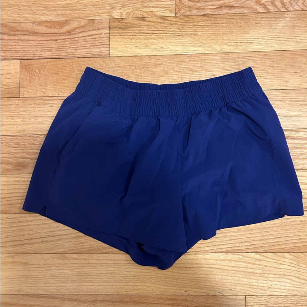 Athleta Weekender High Rise 3" Run Short